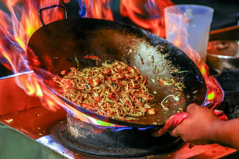 Chinese Cooking's Impact on Philippine Culinary Traditions