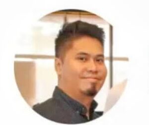 A photo of a man named Amiel Pineda, publisher of PinasCuisine.com