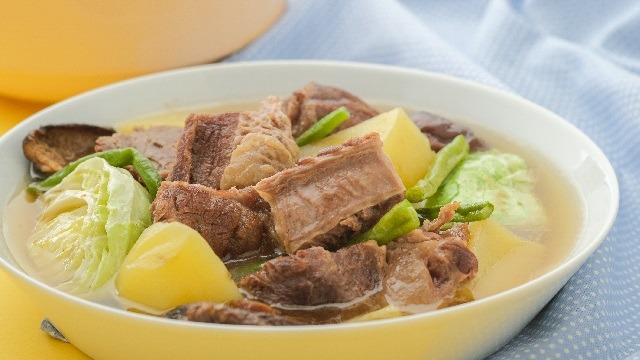 Pinakuluan/Nilaga: Boiling & Simmering in Filipino Cuisine