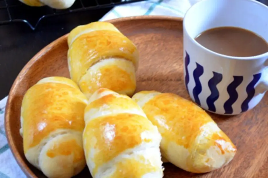 4 Best Filipino Cheese Bread Rolls Recipes