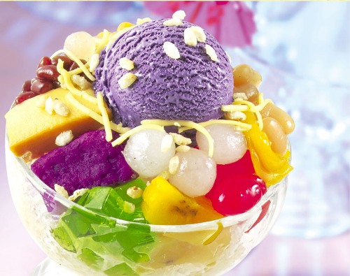 Halo-Halo: The Colorful Dessert Behind the Philippines' Culinary Scene