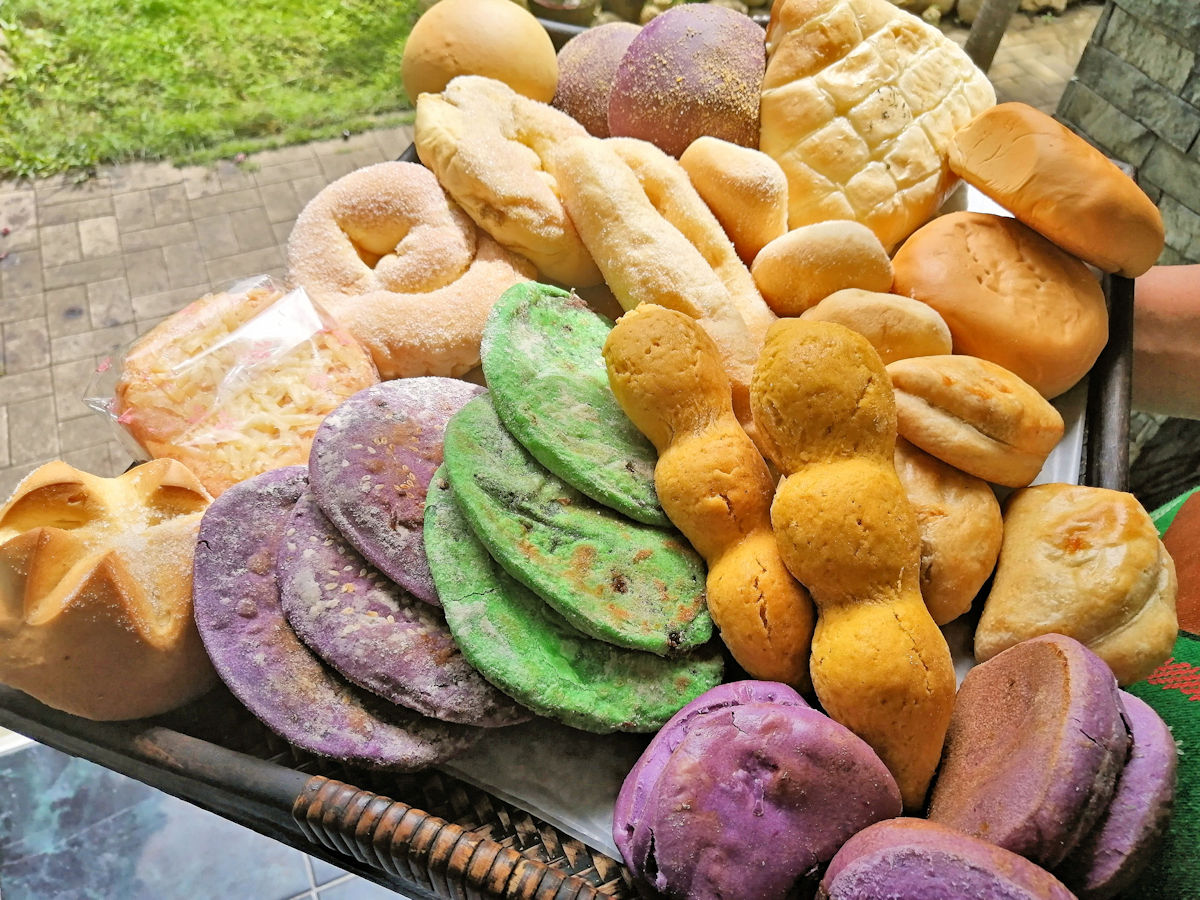Why Choose Unique Filipino Pastries for Your Party?