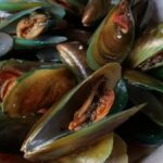What Are Some Traditional Ways of Cooking Tahong (Mussels) in the Philippines?