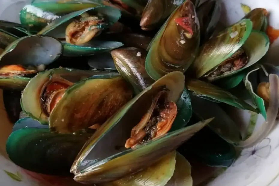 What Are Some Traditional Ways of Cooking Tahong (Mussels) in the Philippines?